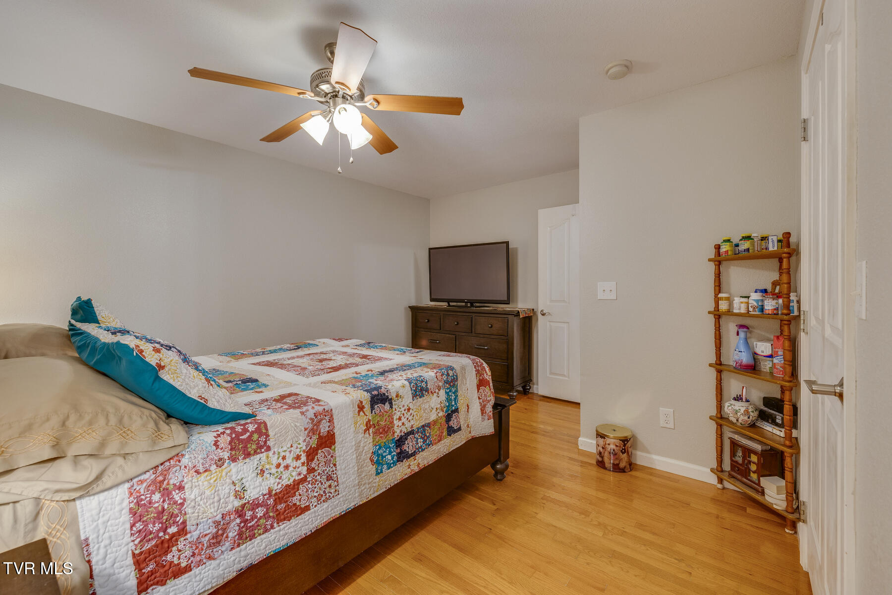 214 Marie Street Greeneville, TN 37743 - Photo 15 of 32 017