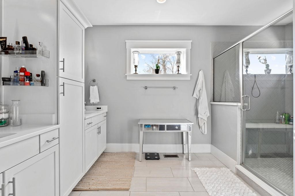 607 Bragg Street Raleigh, NC 27601 - Photo 24 of 44 Primary Bath