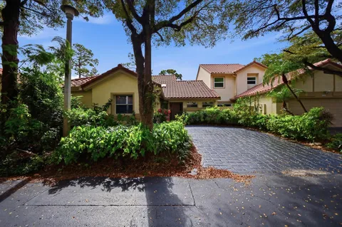$650,000 | 5236 Majorca Club Drive, Boca Raton, FL 33486