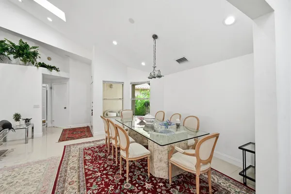 $650,000 | 5236 Majorca Club Drive, Boca Raton, FL 33486