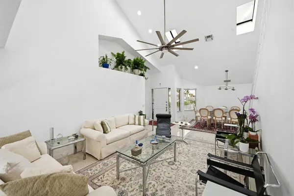 $650,000 | 5236 Majorca Club Drive, Boca Raton, FL 33486