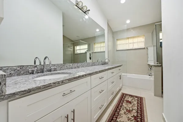 $650,000 | 5236 Majorca Club Drive, Boca Raton, FL 33486