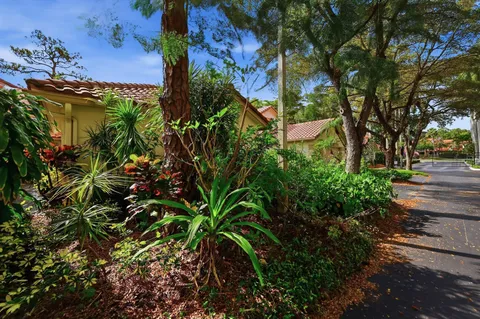 $650,000 | 5236 Majorca Club Drive, Boca Raton, FL 33486