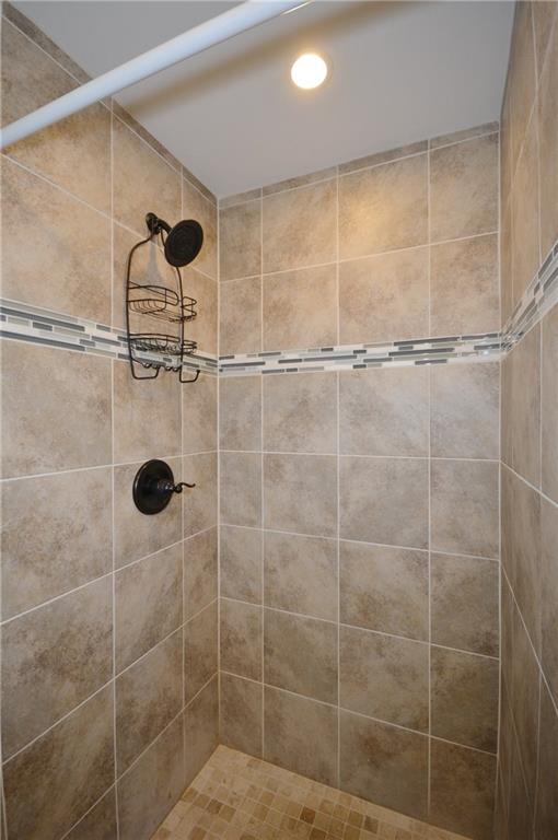1154 Prospect Road Pittsburgh, PA 15227 - Photo 14 of 21 Gallery Image 14