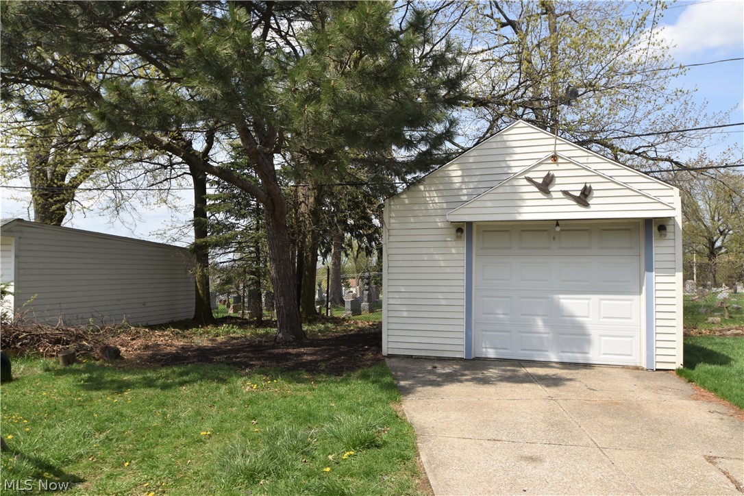 6602 Ridgewood Avenue Parma, OH 44129 - Photo 18 of 18 Gallery Image 18