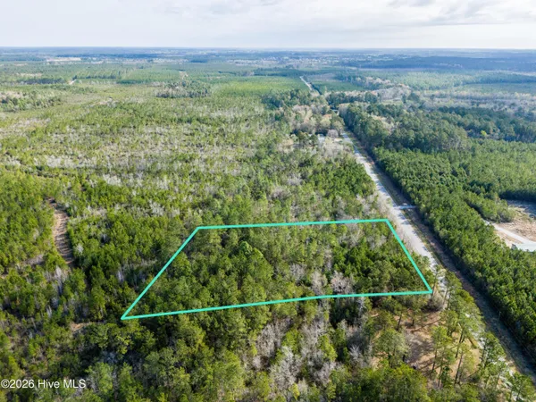 $49,900 | 282 Hardy Graham Road, Maple Hill, NC 28454