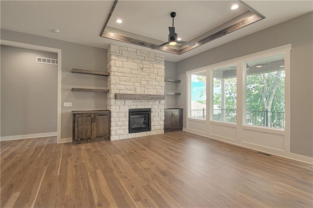 4935 Northwest Martin Street Riverside, MO 64151 - Photo 7 of 37