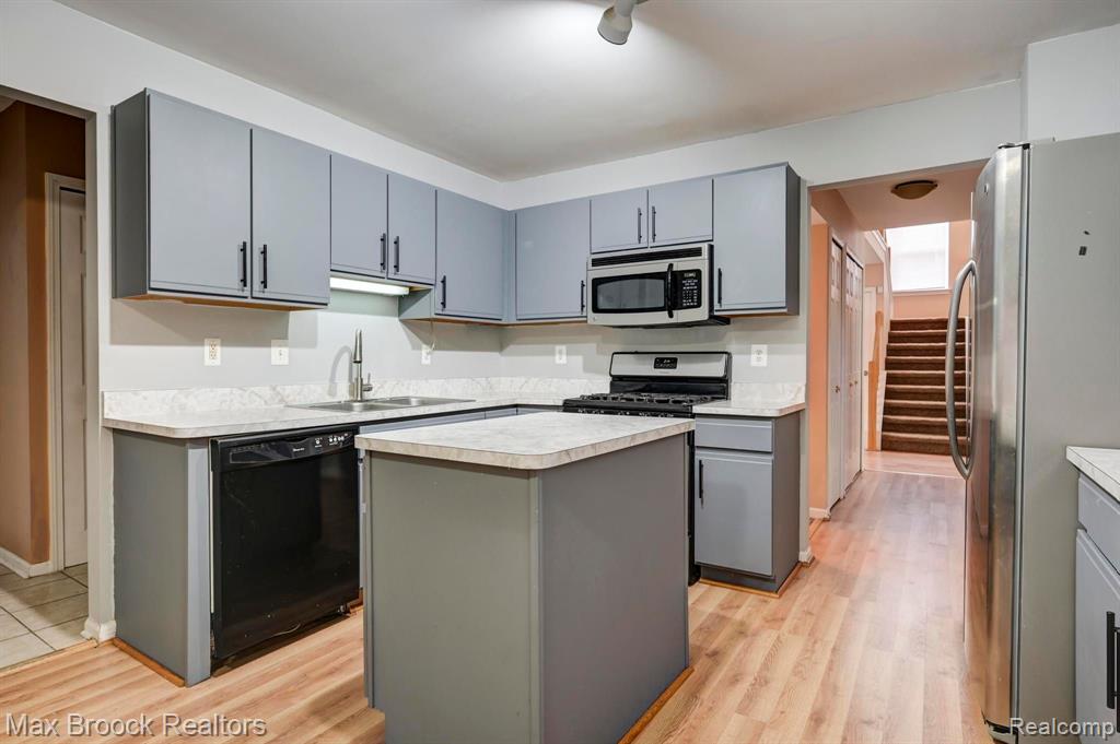 6060 Colorado Street Romulus, MI 48174 - Photo 13 of 45