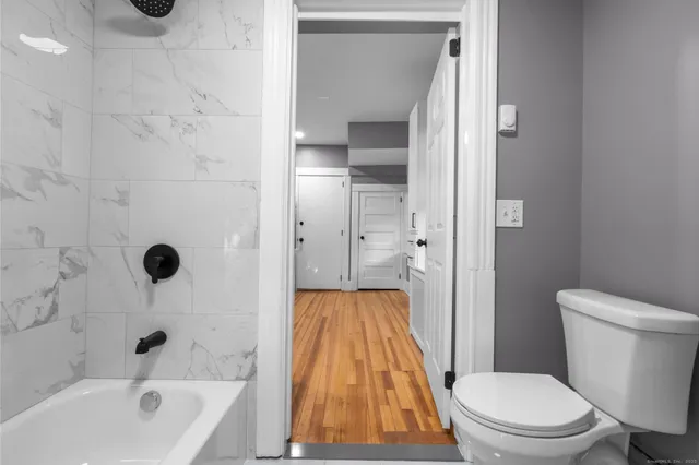 $2,650 | 1148 Hope Street, Unit 2, Stamford, CT 06907