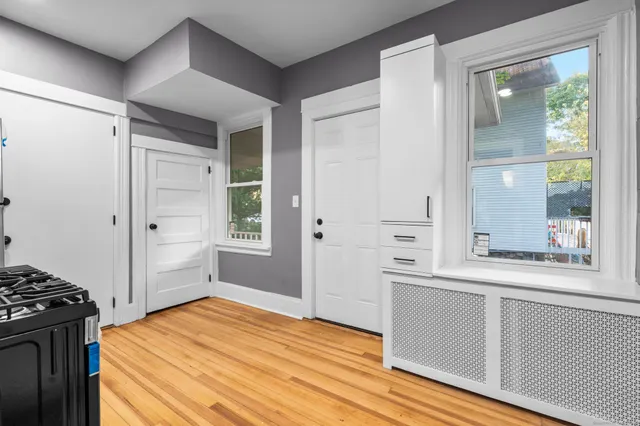 $2,650 | 1148 Hope Street, Unit 2, Stamford, CT 06907