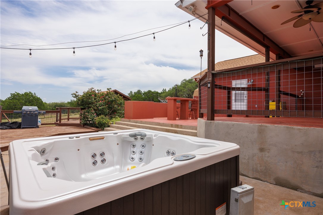 845 Rutherford Fischer, TX 78623 - Photo 34 of 39