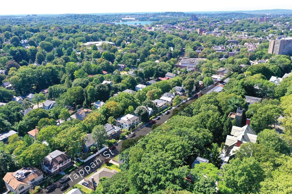 128-130 Rawson Road Brookline, MA 02445 - Photo 10 of 10 Gallery Image 10