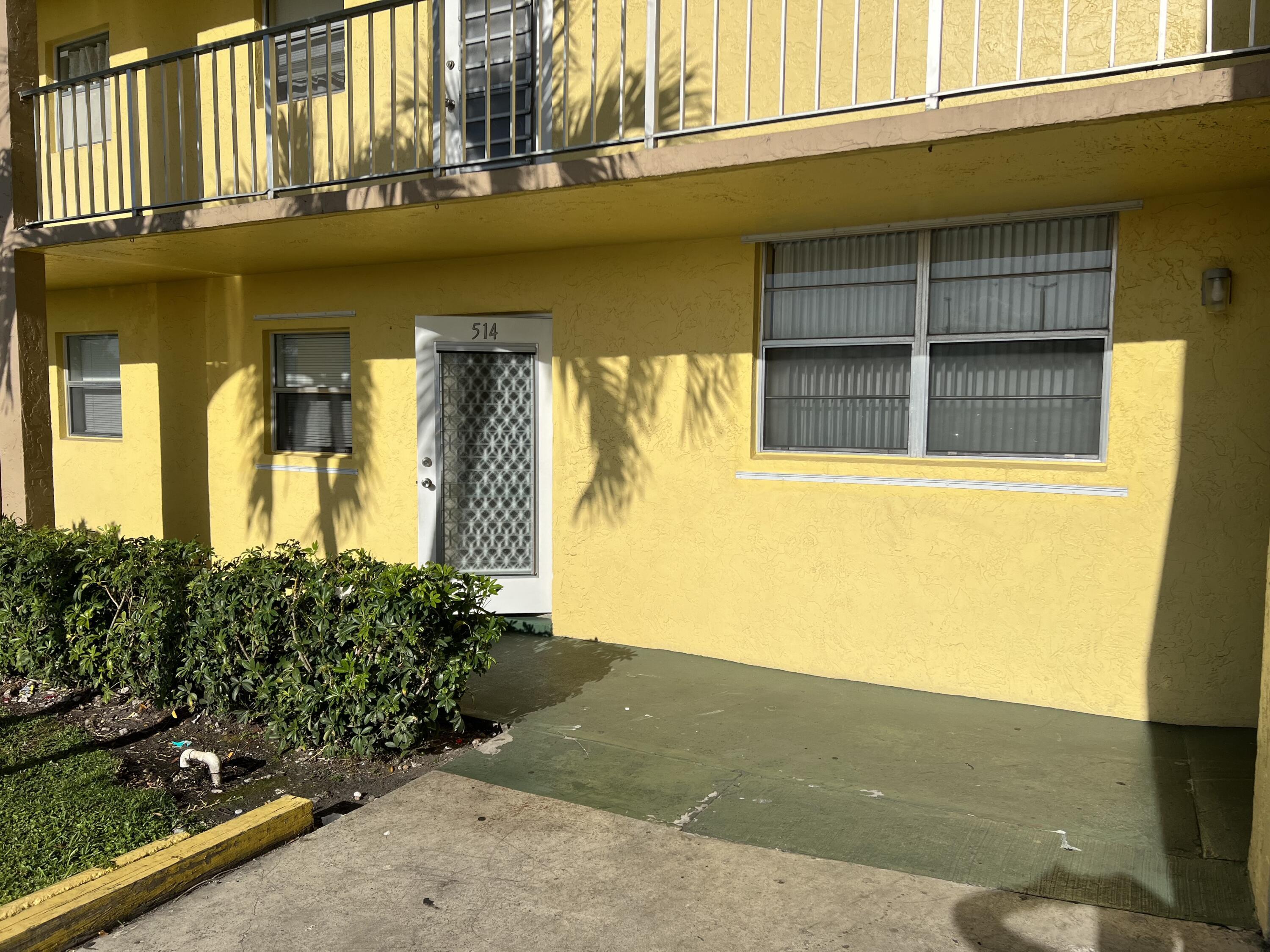 9949 Sandalfoot Boulevard, Unit 514 Boca Raton, FL 33428 - Photo 2 of 18 FWMWJgToRJCtQ6ipf2nTWg