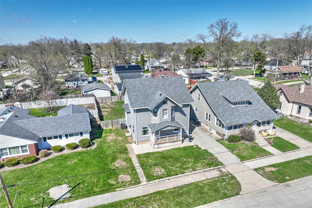 715 West Main Street Clinton, IL 61727 - Photo 4 of 35
