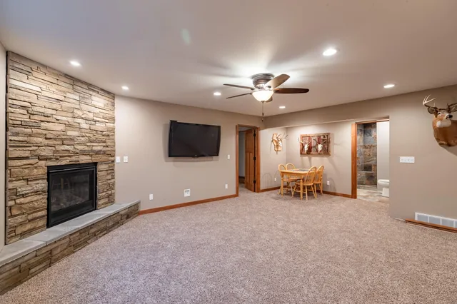 $575,000 | W7534 Sylvester Road, Holland, WI 54636