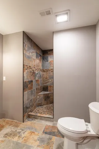 $575,000 | W7534 Sylvester Road, Holland, WI 54636