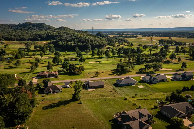 $575,000 | W7534 Sylvester Road, Holland, WI 54636