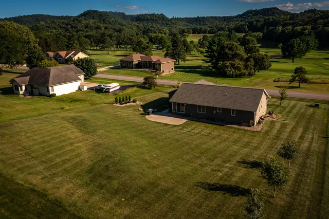 $575,000 | W7534 Sylvester Road, Holland, WI 54636