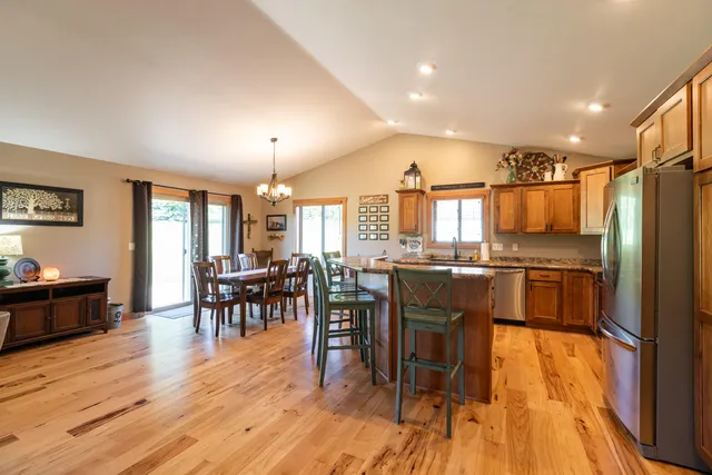$575,000 | W7534 Sylvester Road, Holland, WI 54636