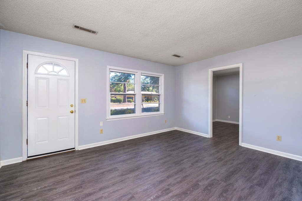 918 Clay Street Sumter, SC 29154 - Photo 7 of 24