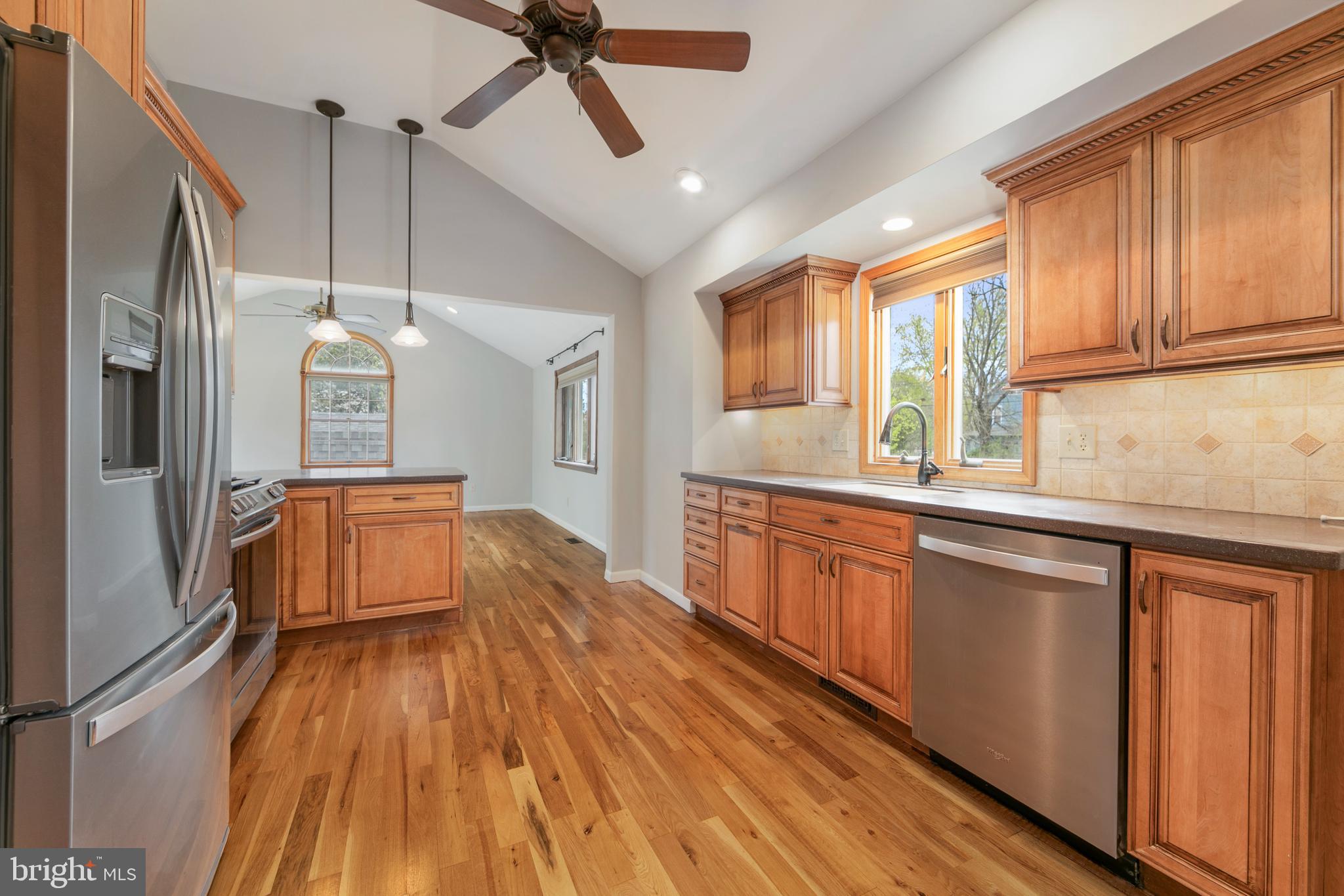 1031 Rural Avenue Voorhees, NJ 08043 - Photo 10 of 44 Large Kitchen