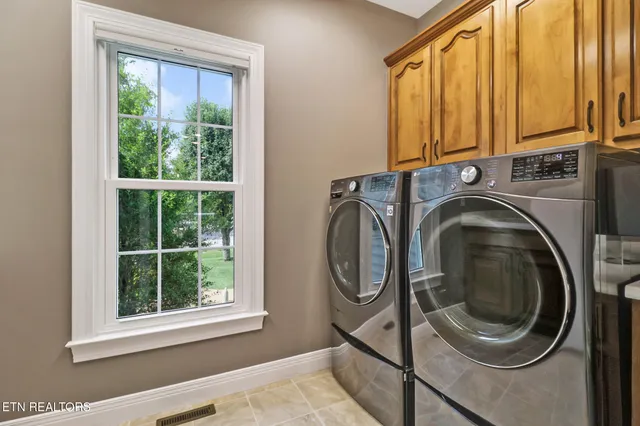 $635,000 | 31 Holly Lane, Fairfield Glade, TN 38558