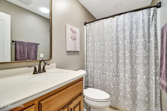 $635,000 | 31 Holly Lane, Fairfield Glade, TN 38558