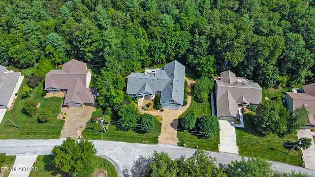 $635,000 | 31 Holly Lane, Fairfield Glade, TN 38558