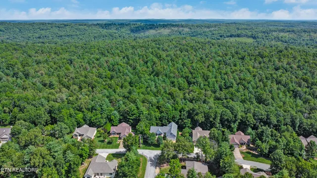 $635,000 | 31 Holly Lane, Fairfield Glade, TN 38558