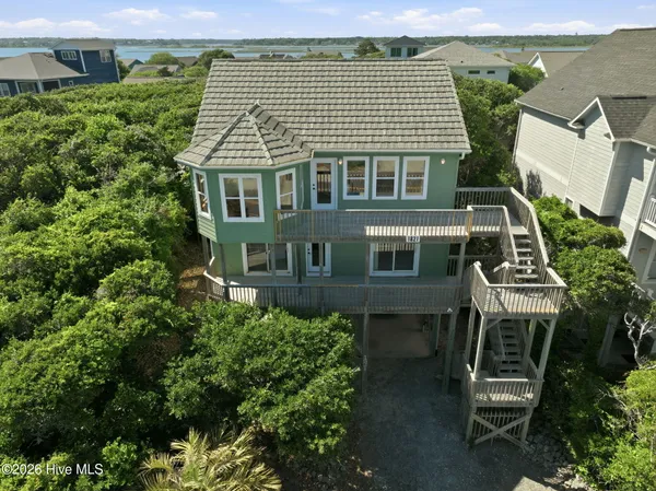 $995,000 | 1821 South Shore Drive, Surf City, NC 28445