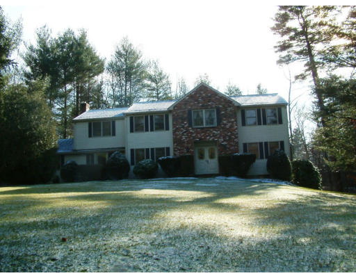11 Pueblo Road Medfield, MA 02052 - Photo 1 of 19 Gallery Image 1