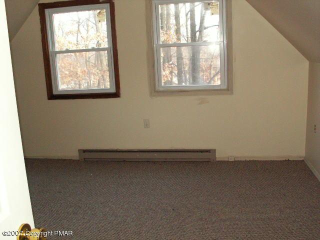 264 Lehman Road Bushkill, PA 18324 - Photo 3 of 11 Bedroom