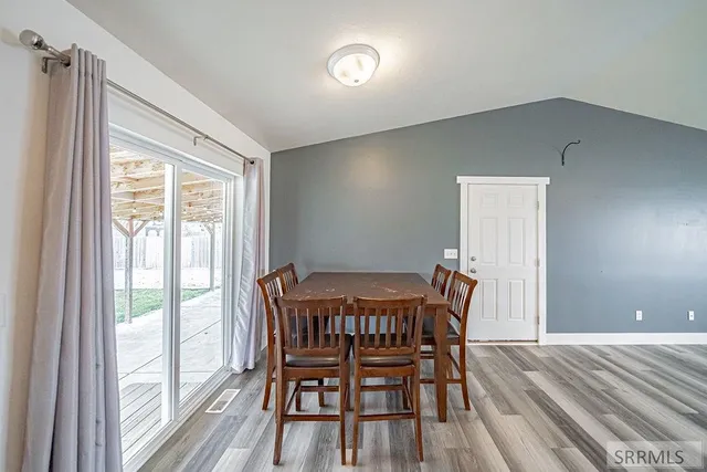 $390,000 | 3321 East Larson Drive, Idaho Falls, ID 83401