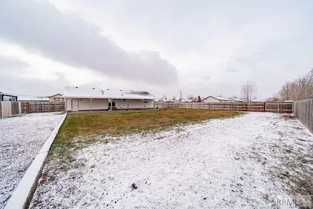 $390,000 | 3321 East Larson Drive, Idaho Falls, ID 83401