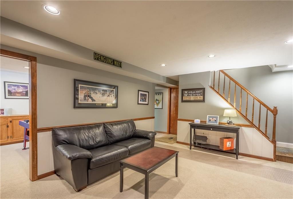 271 Manor Road Wexford, PA 15090 - Photo 20 of 25