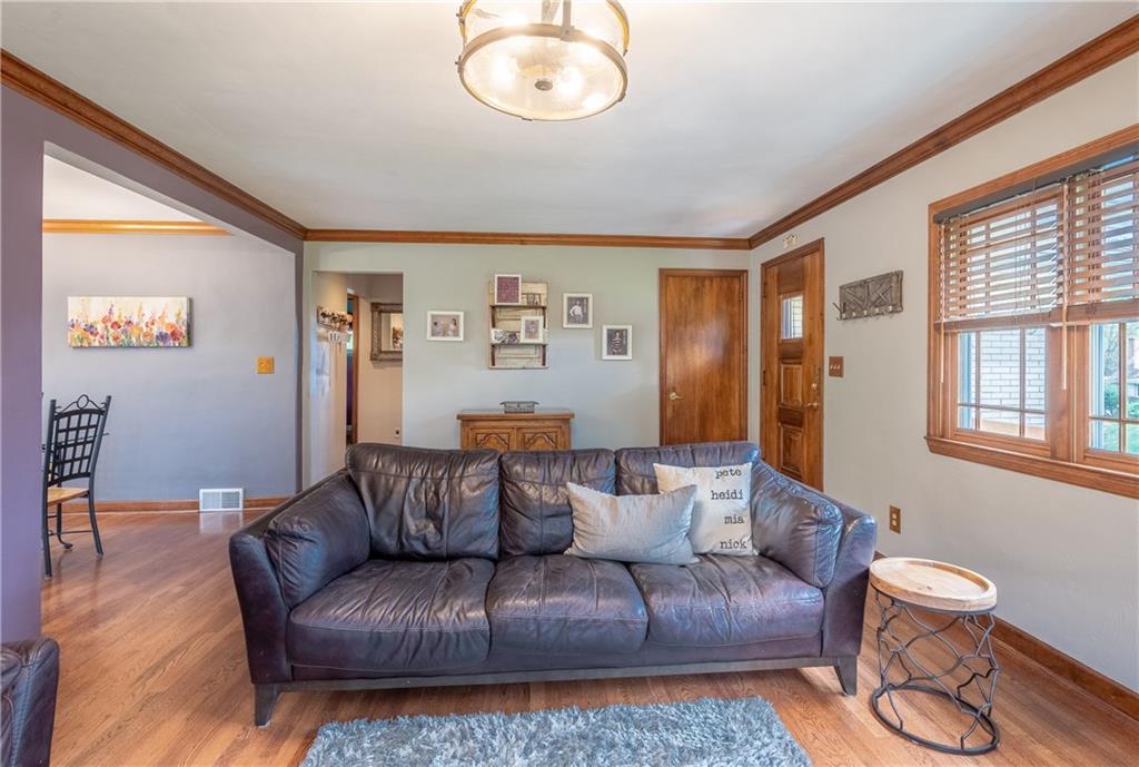 271 Manor Road Wexford, PA 15090 - Photo 5 of 25