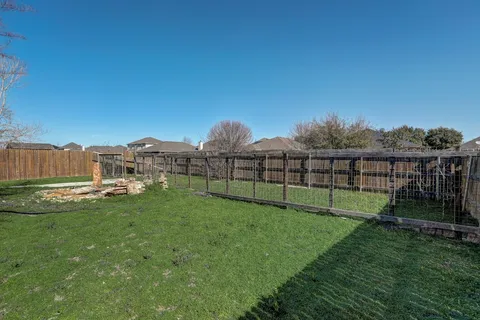 $350,000 | 305 Waterlily Way, Hutto, TX 78634