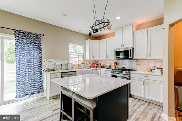 $549,900 | 834 Whitebird Drive, Middletown, DE 19709