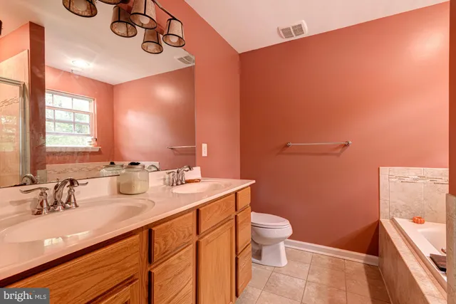 $549,900 | 834 Whitebird Drive, Middletown, DE 19709