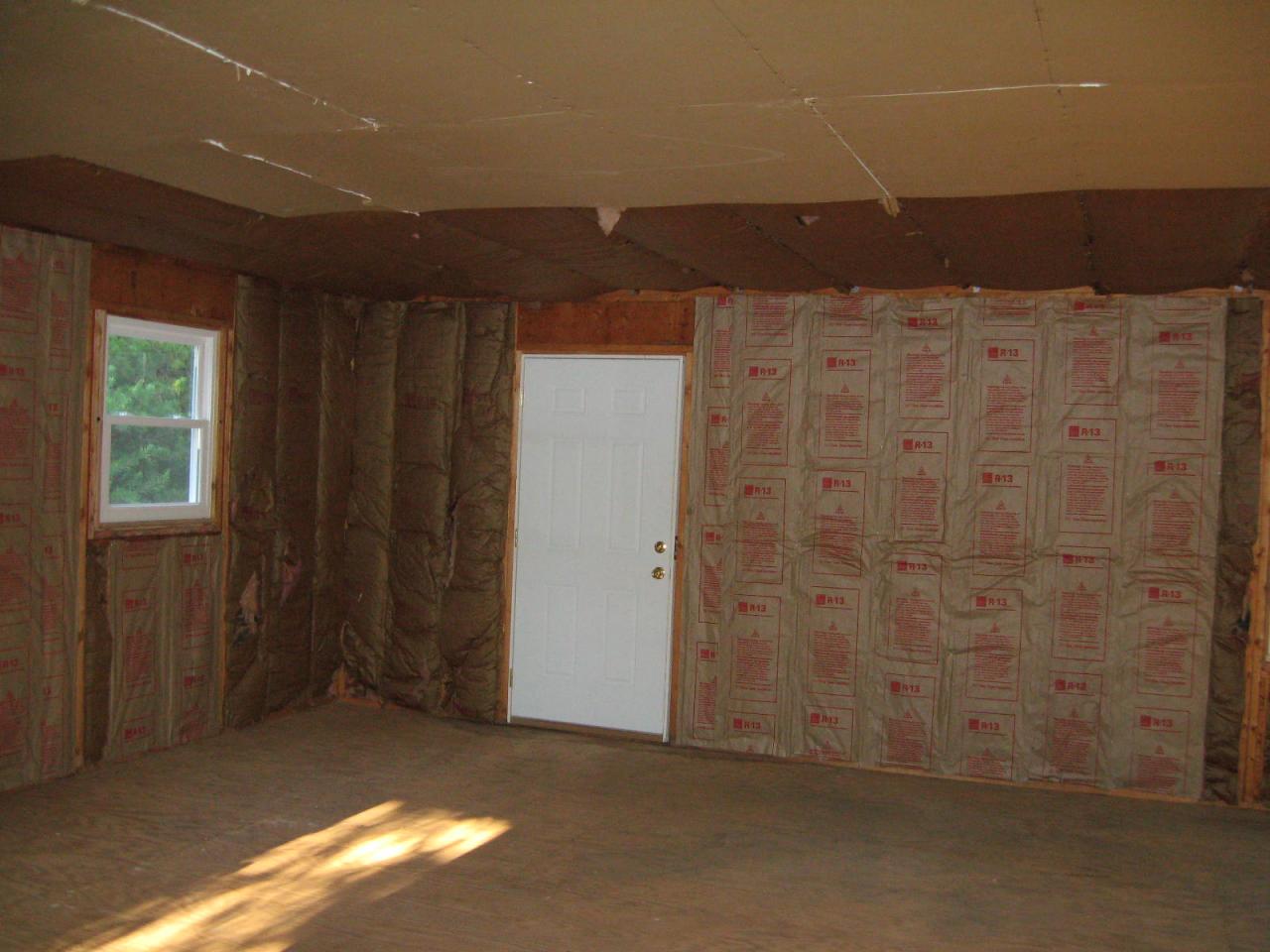 Lot 33 Ridgewood Road Huddleston, VA 24104 - Photo 5 of 10 interior of cabin #2
