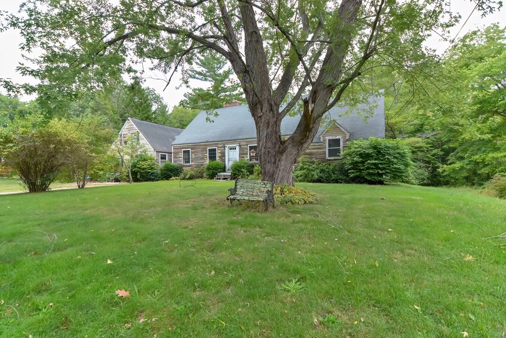 42 True Road Salisbury, MA 01952 - Photo 3 of 18