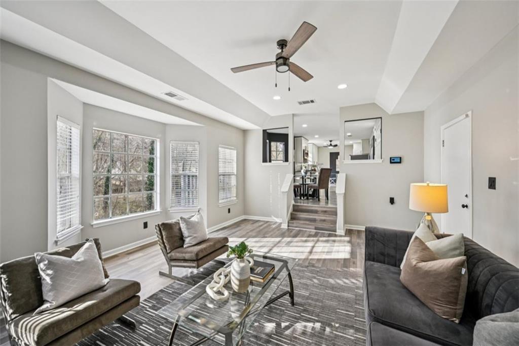 2985 Patty Hollow Decatur, GA 30034 - Photo 5 of 56