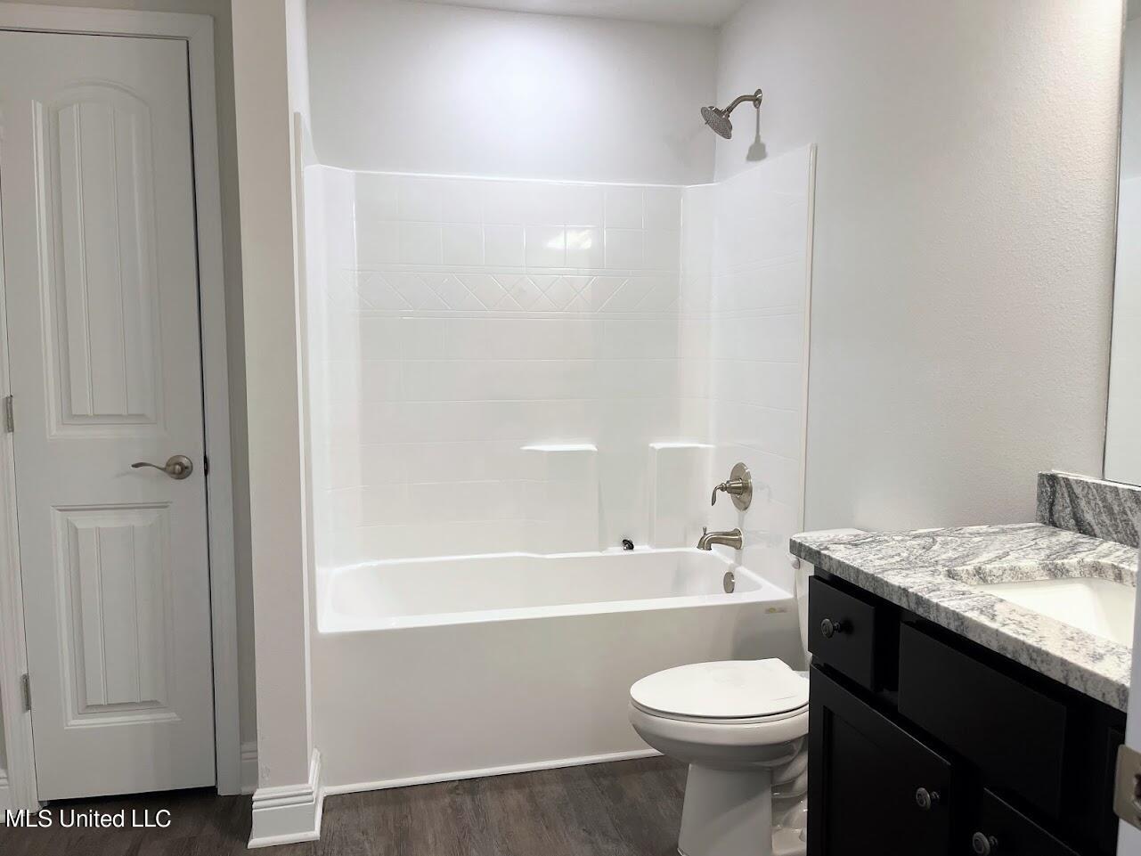 6203 Roxanne Way Biloxi, MS 39532 - Photo 12 of 31 lot 47 one of 3 full bathrooms