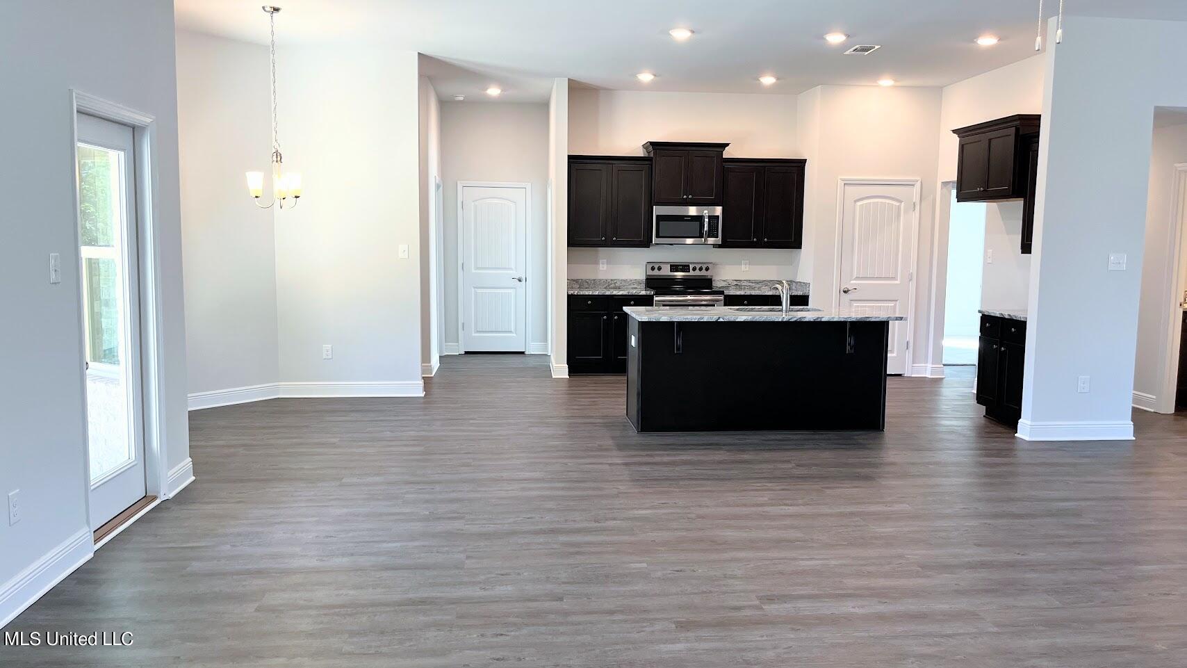 6203 Roxanne Way Biloxi, MS 39532 - Photo 30 of 31 lot 47 open floor plan