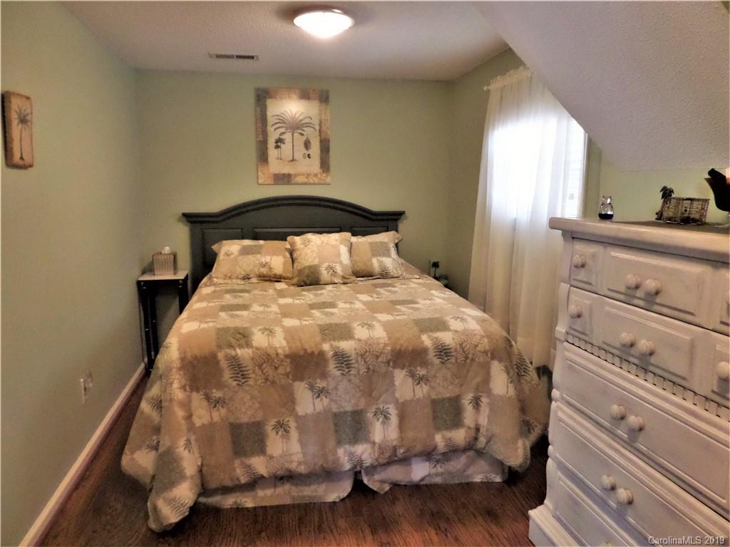 1102 Riverview Road Lexington, NC 27292 - Photo 34 of 41 Gallery Image 34