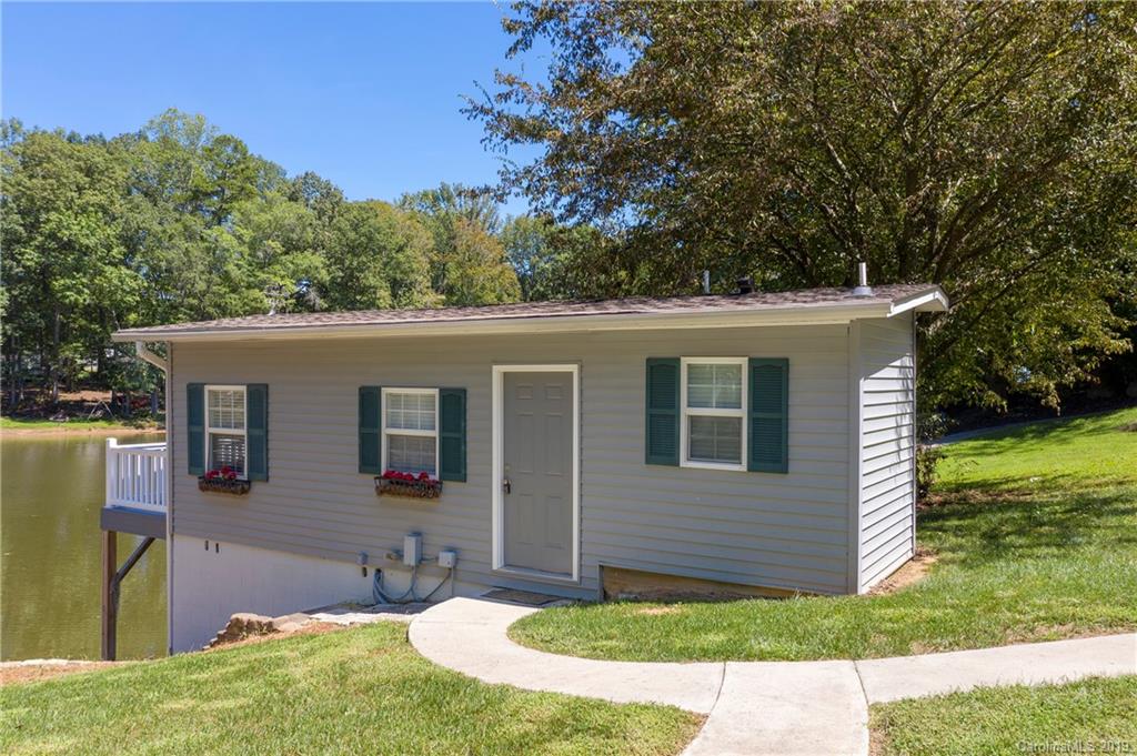 1102 Riverview Road Lexington, NC 27292 - Photo 6 of 41 Gallery Image 6