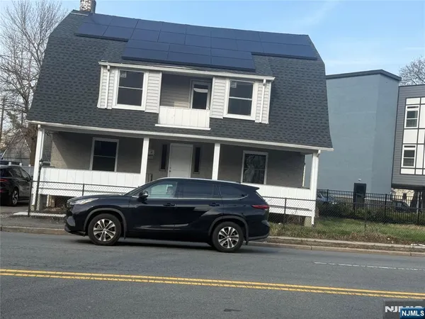 $925,000 | 126 Essex Street, Hackensack, NJ 07601