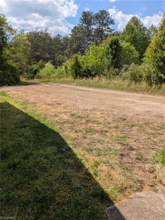 1989 Haymeadow Road Hays, NC 28635 - Photo 14 of 18