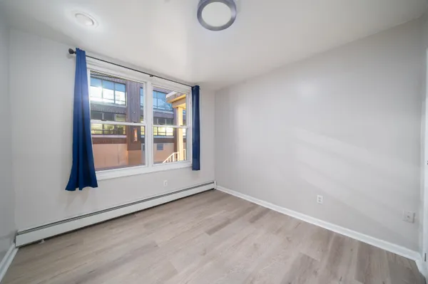 $2,200 | 365 Claremont Avenue, Unit 1, Jersey City, NJ 07305