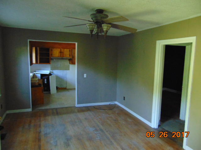 139 McCallie Road Flintstone, GA 30725 - Photo 3 of 7 DSC03405